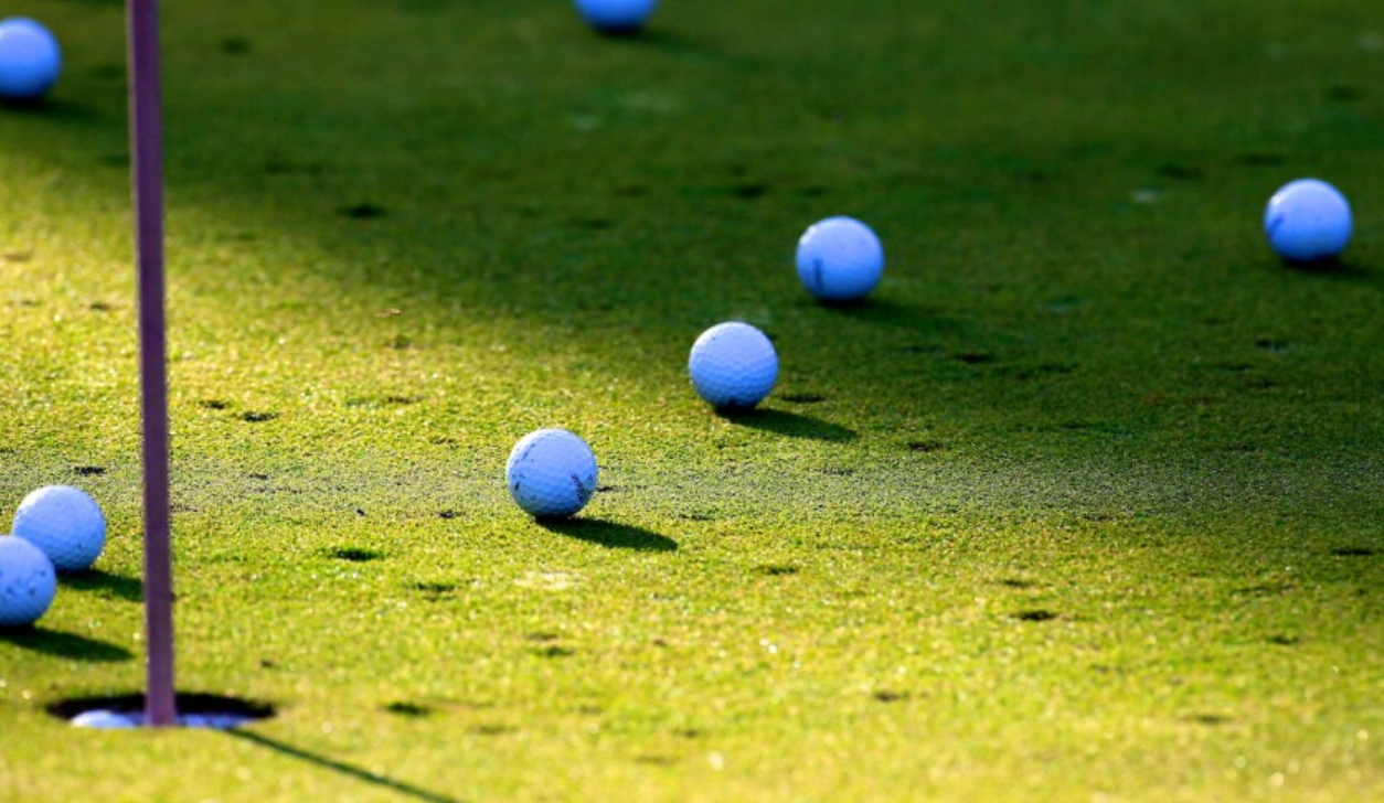 Golf Revolution: A Divided Community Over Ball Rollback