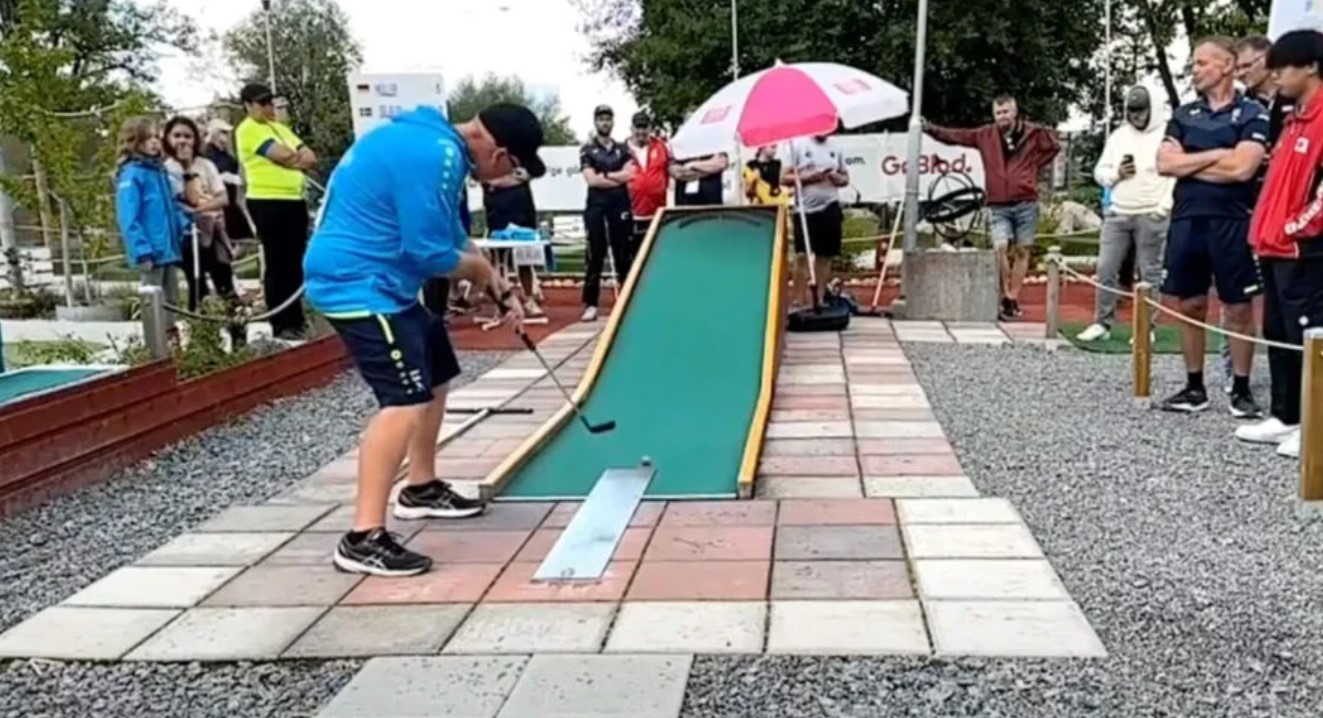 Master Mini Golf Like a Pro: Tips and Tricks from World Champion Ulf Kristiansson