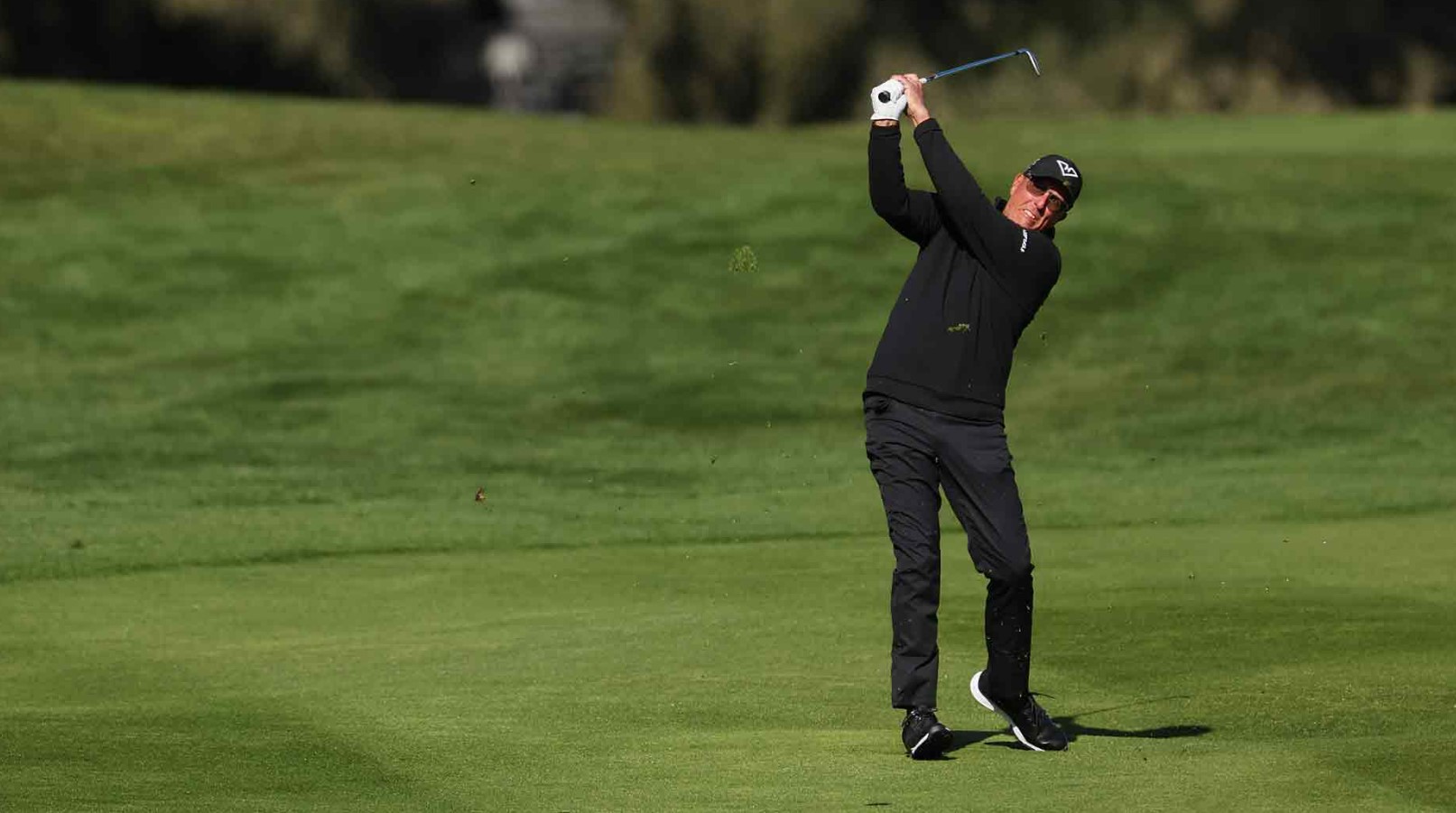 Phil Mickelson’s Advice for Addressing the Common Flaw in Ball-Striking