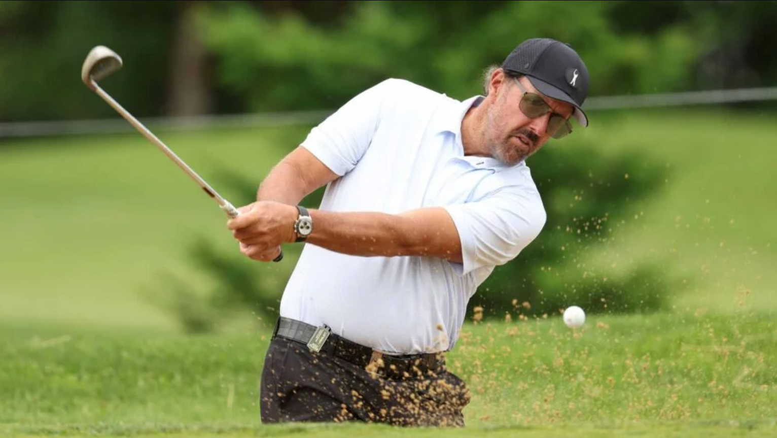 Mastering Shots Under 100 Yards with Phil Mickelson: A Guide to Precision and Consistency