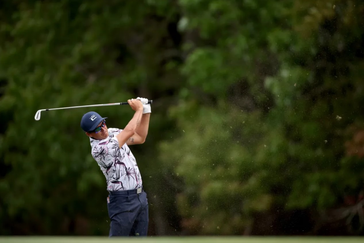 Rickie Fowler Snaps at Fan on 16th Tee at TPC Sawgrass