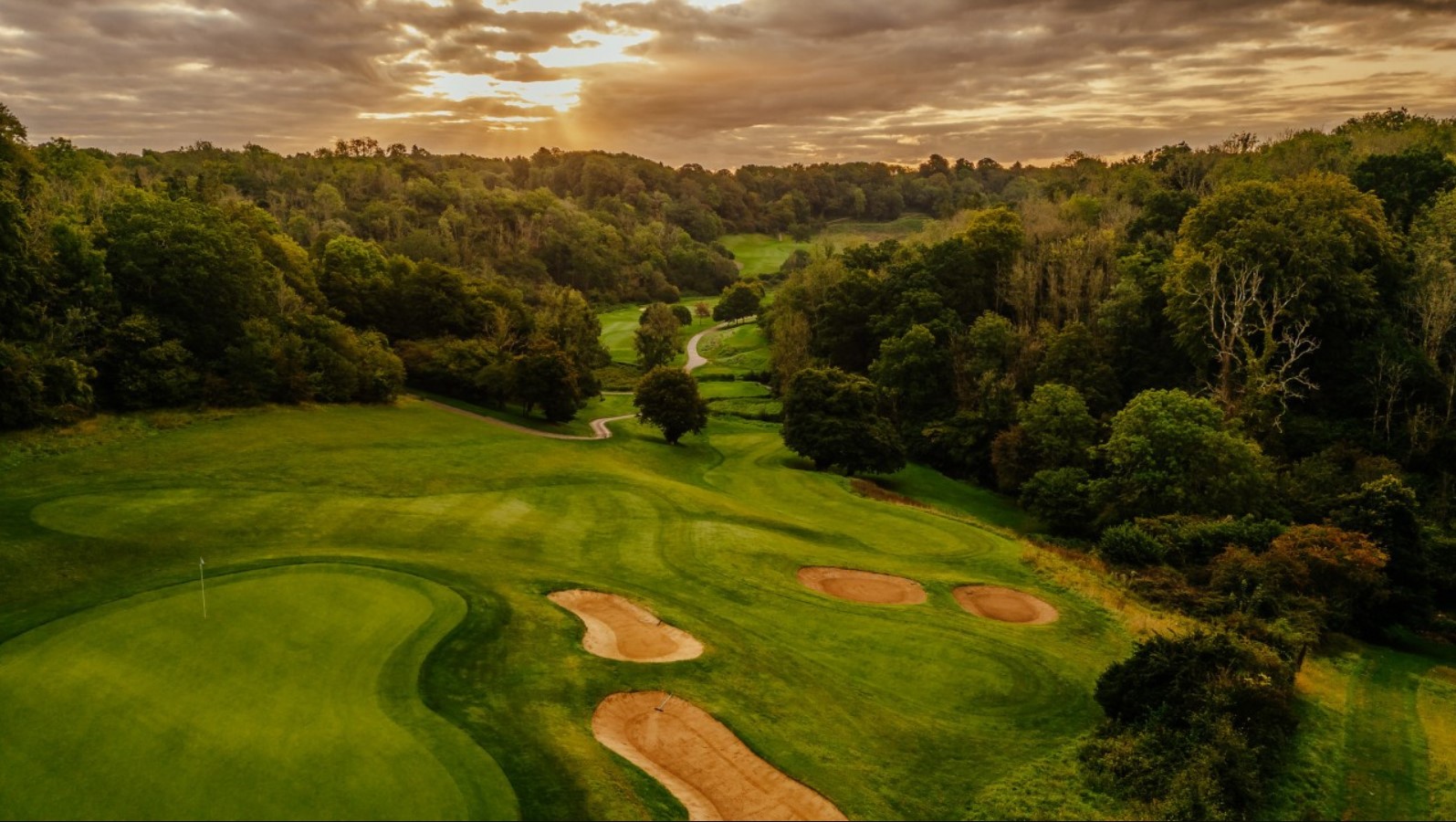 Join the Discussion: Navigating the Evolving Landscape of Golf