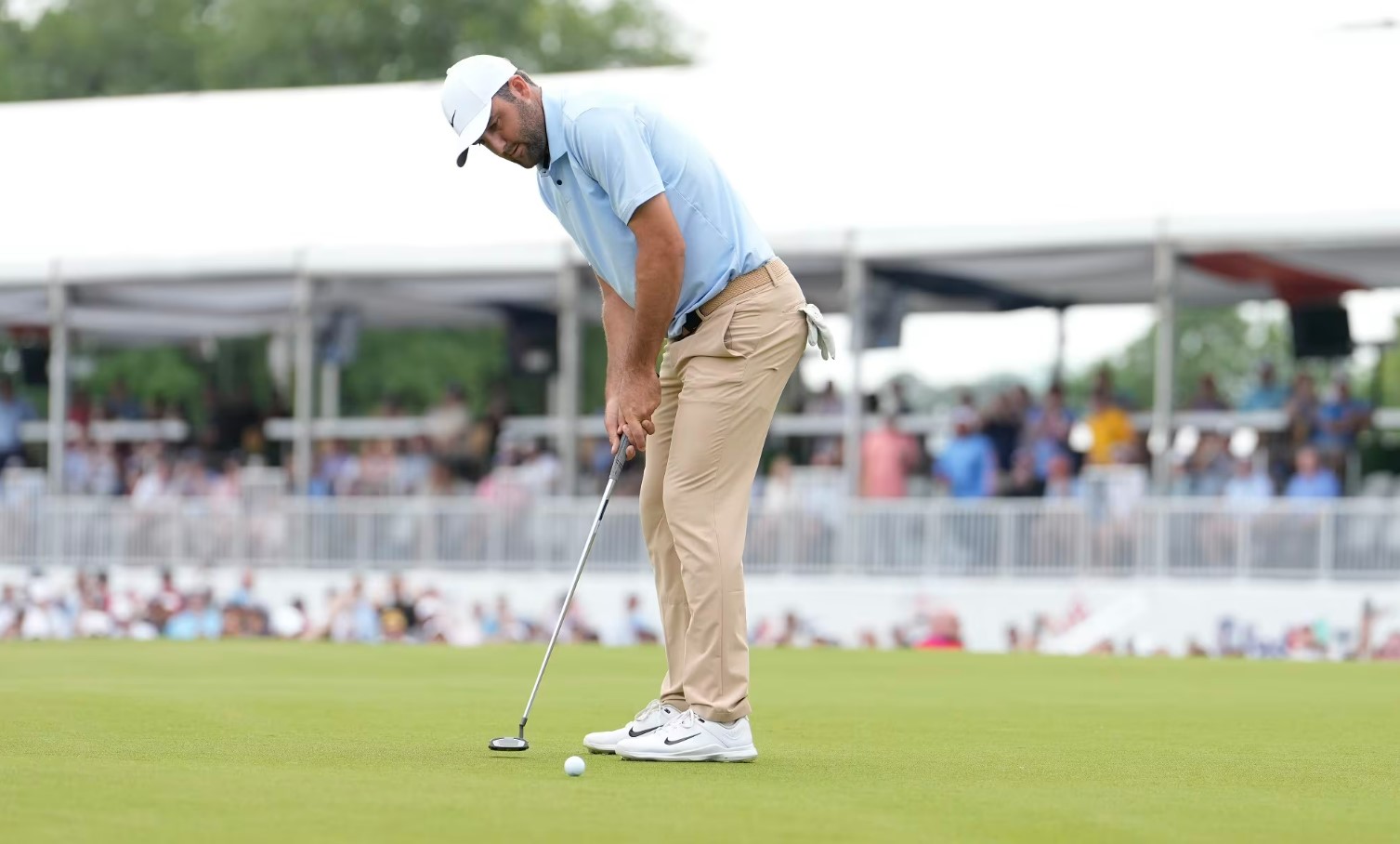 The Unpredictable Nature of Golf: Scottie Scheffler’s Missed Putt at the Houston Open