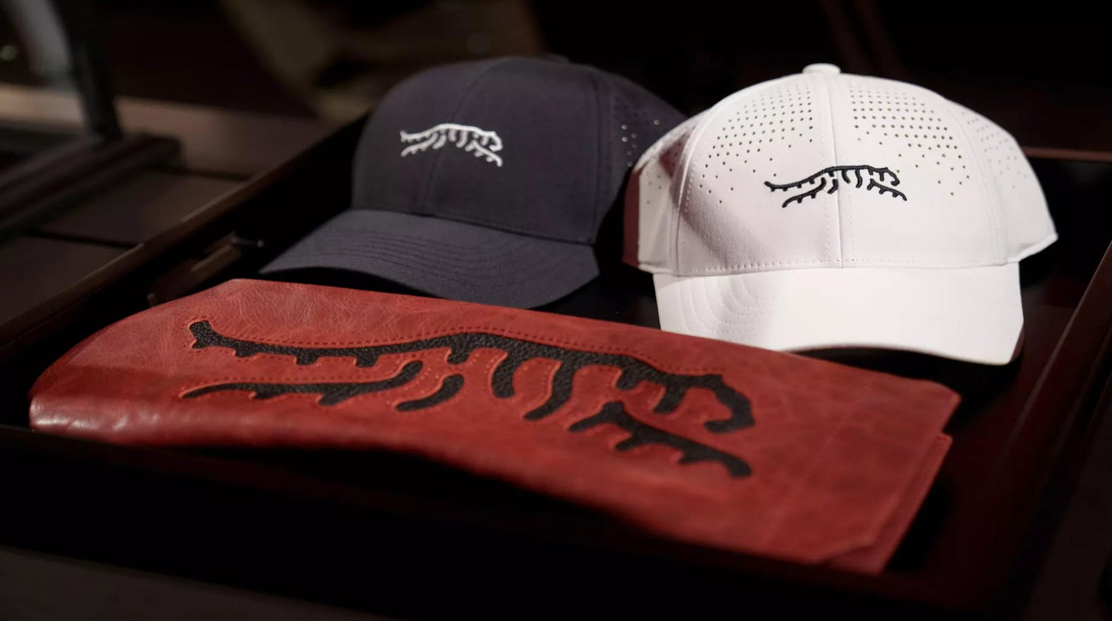 Pitching Tiger Woods on a New Apparel Brand – The Journey to Sun Day Red