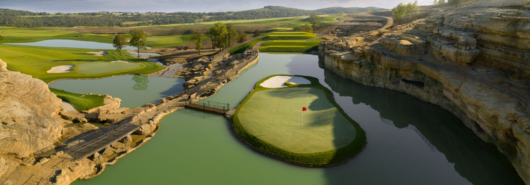 Unleash Your Golfing Skills at Payne’s Valley: A Spectacular Course in Branson, Missouri