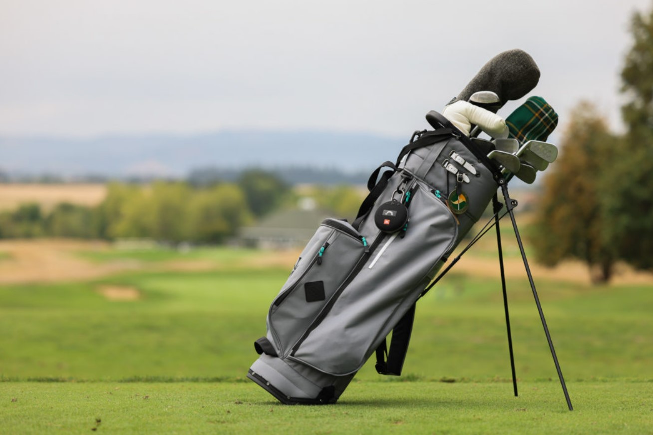 Jones Bags: The Ultimate Choice for Walkers on the Golf Course