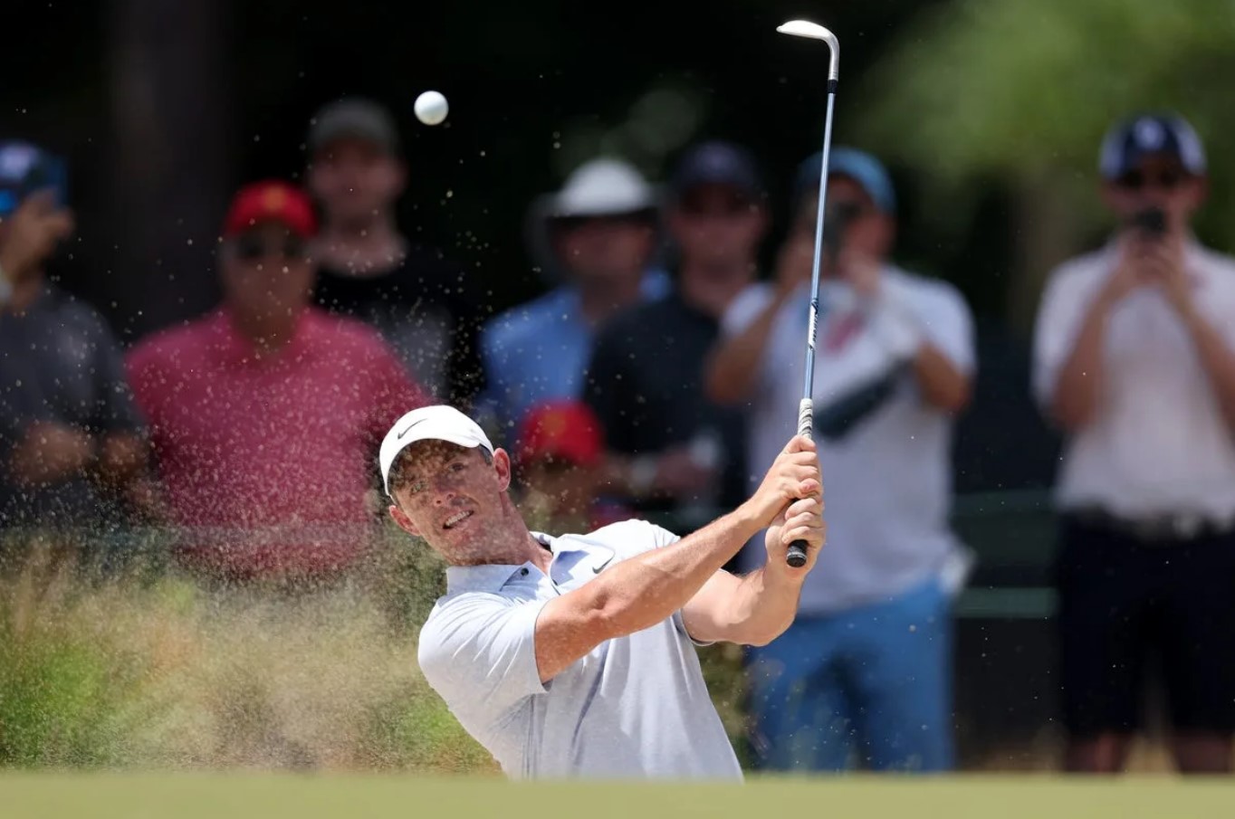 Explore Schauffele and McIlroy’s intense U.S. Open moments at Pinehurst No. 2, featuring pivotal plays and emotional insights