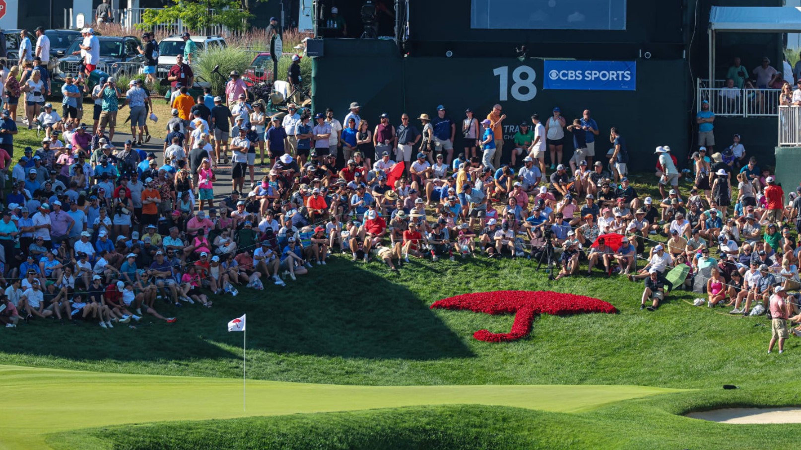 Discover top PGA gear trends at the 2024 Travelers Championship, TPC River Highlands. Insights on irons, wedges, and player strategies for mastering the course.
