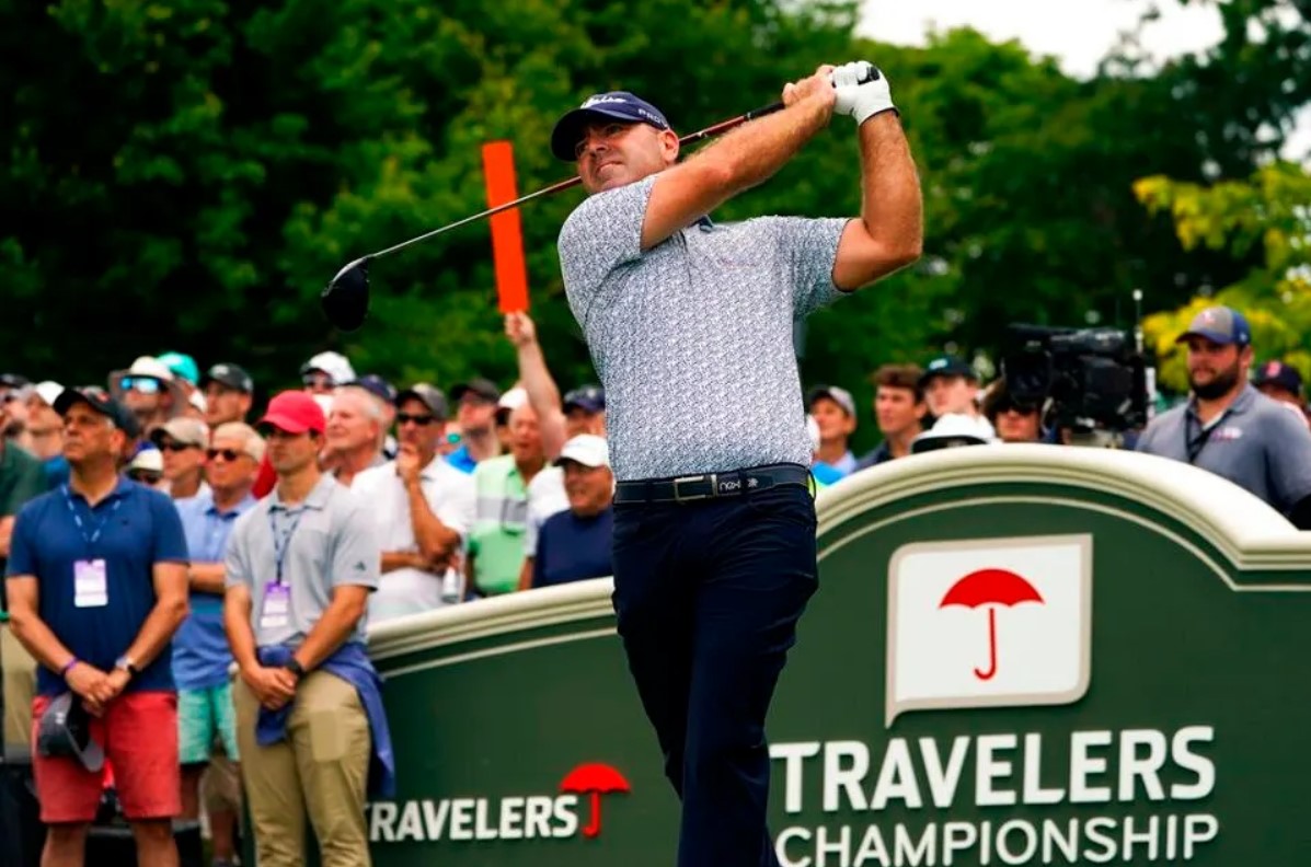 Watch PGA stars at 2024 Travelers Championship, TPC River Highlands, for top golf action, betting trends, and player insights