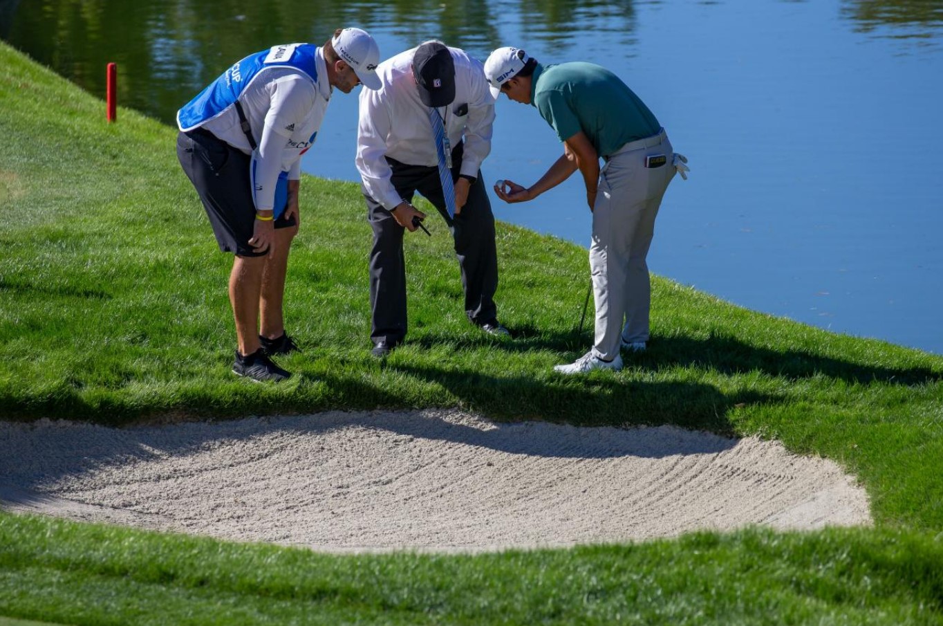 Discover key golf club length rules & exceptions, including putter allowances & penalties, improving your game & knowledge of golf etiquette.