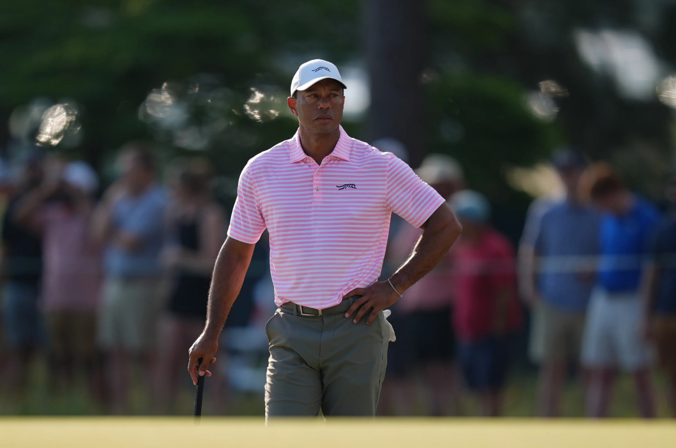 Explore the intense challenges at Pinehurst No. 2 during the 124th U.S. Open, featuring top players like Tiger Woods and Rory McIlroy navigating this tough course.