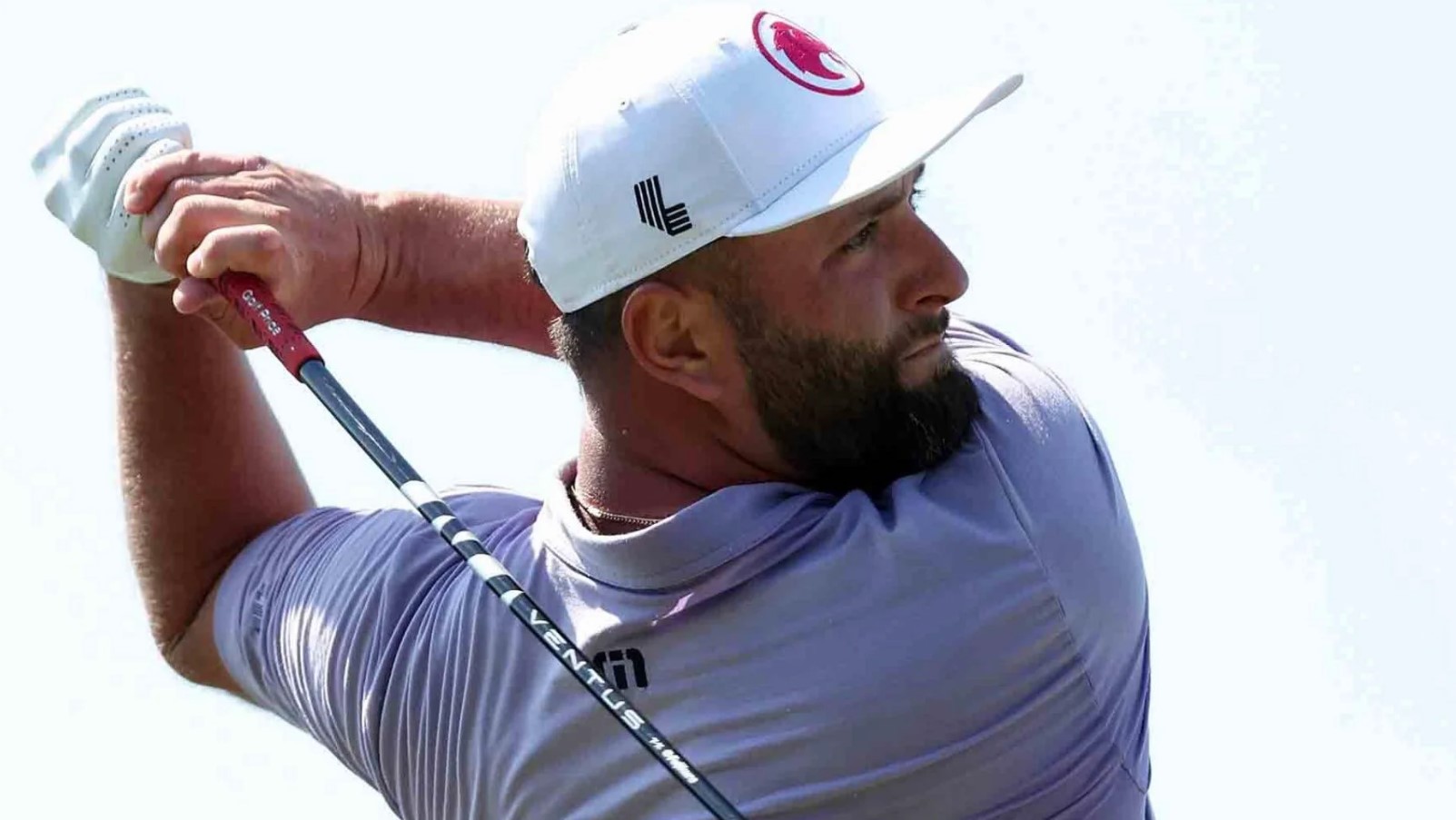 Discover how Jon Rahm’s switch to Fujikura Ventus Black enhances his U.S. Open strategy, promising precision & control at Pinehurst No. 2