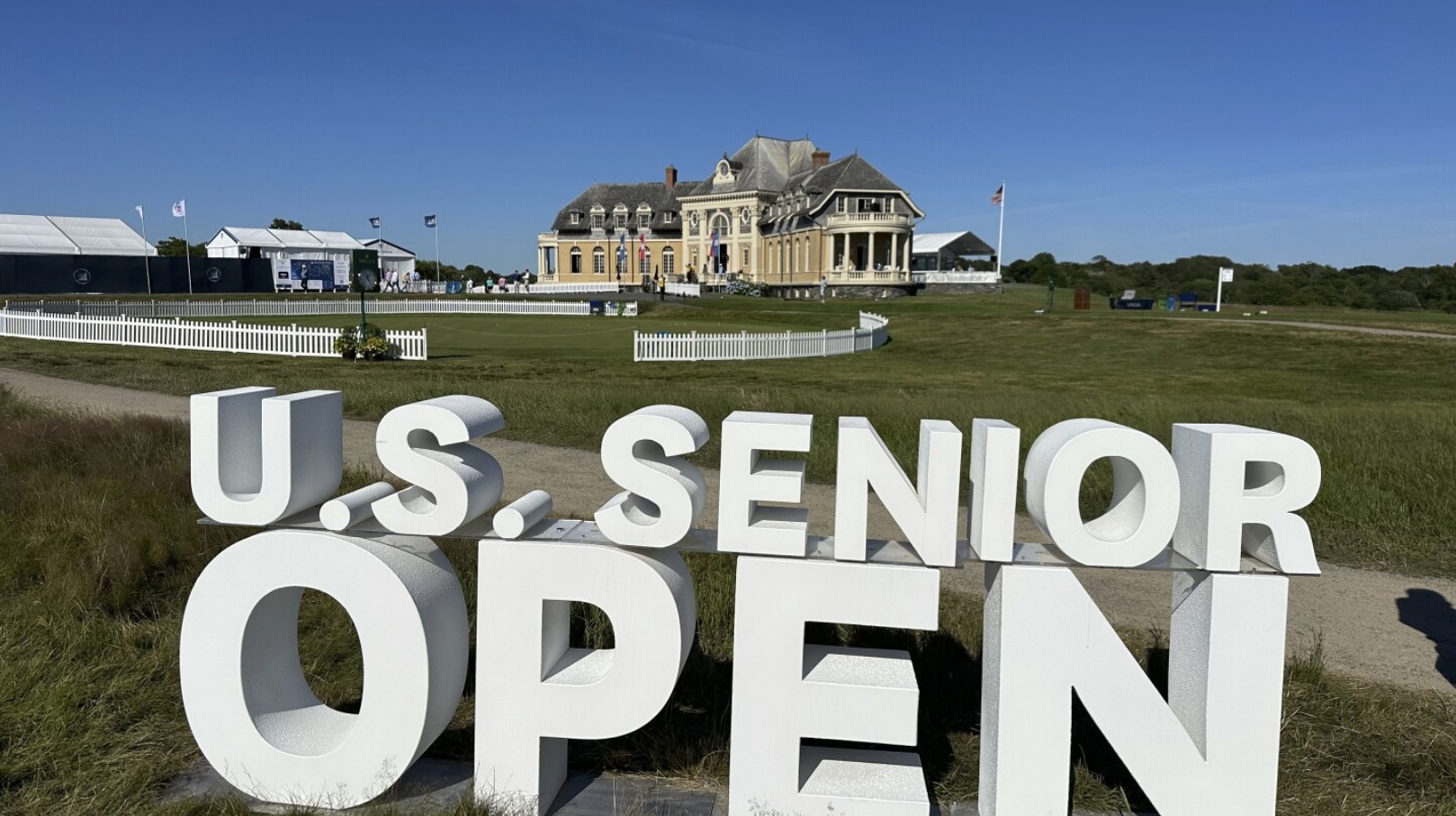 Experience high-stakes golf at the U.S. Senior Open in Newport, featuring a thrilling playoff and expert insights from champion Richard Bland.
