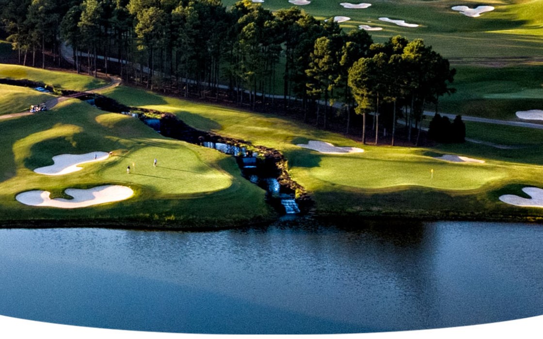 Explore top public and private golf courses in Alabama; experience the iconic Robert Trent Elizabethan Trail and exclusive clubs.
