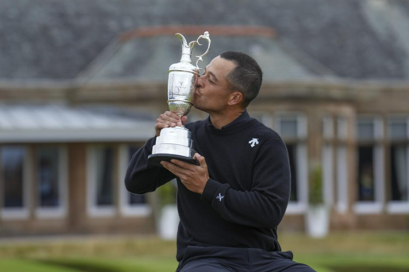 Discover how Xander Schauffele’s British Open victory at Royal Troon propelled him above PGA Tour greats with a record $17 million purse
