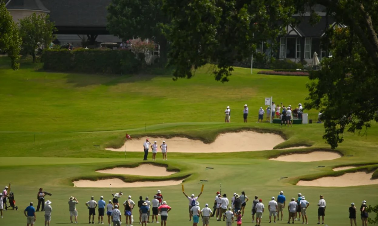 Navigating Weather Challenges: Revised Timetable for Tulsa’s U.S. Women’s Amateur Golf Event