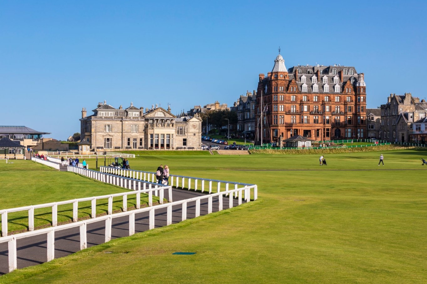 Scotland’s Iconic Open Championship Courses: A Comprehensive Exploration of the Prestigious Venues and Their Historic Impact