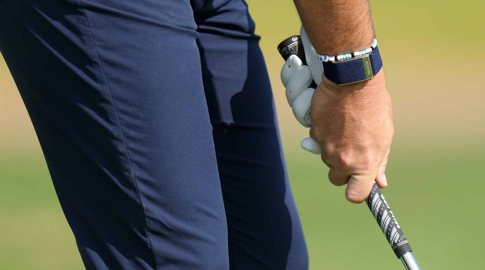 Mastering Wedge Accuracy: How Grip Pressure Shapes Your Short Game