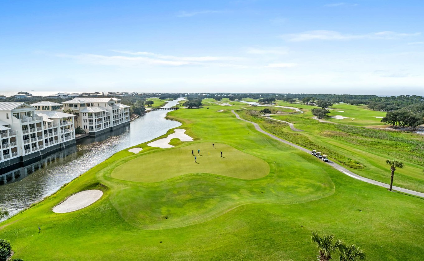Southern Hospitality on the Fairways: Golfing in Gulf Shores and Orange Beach