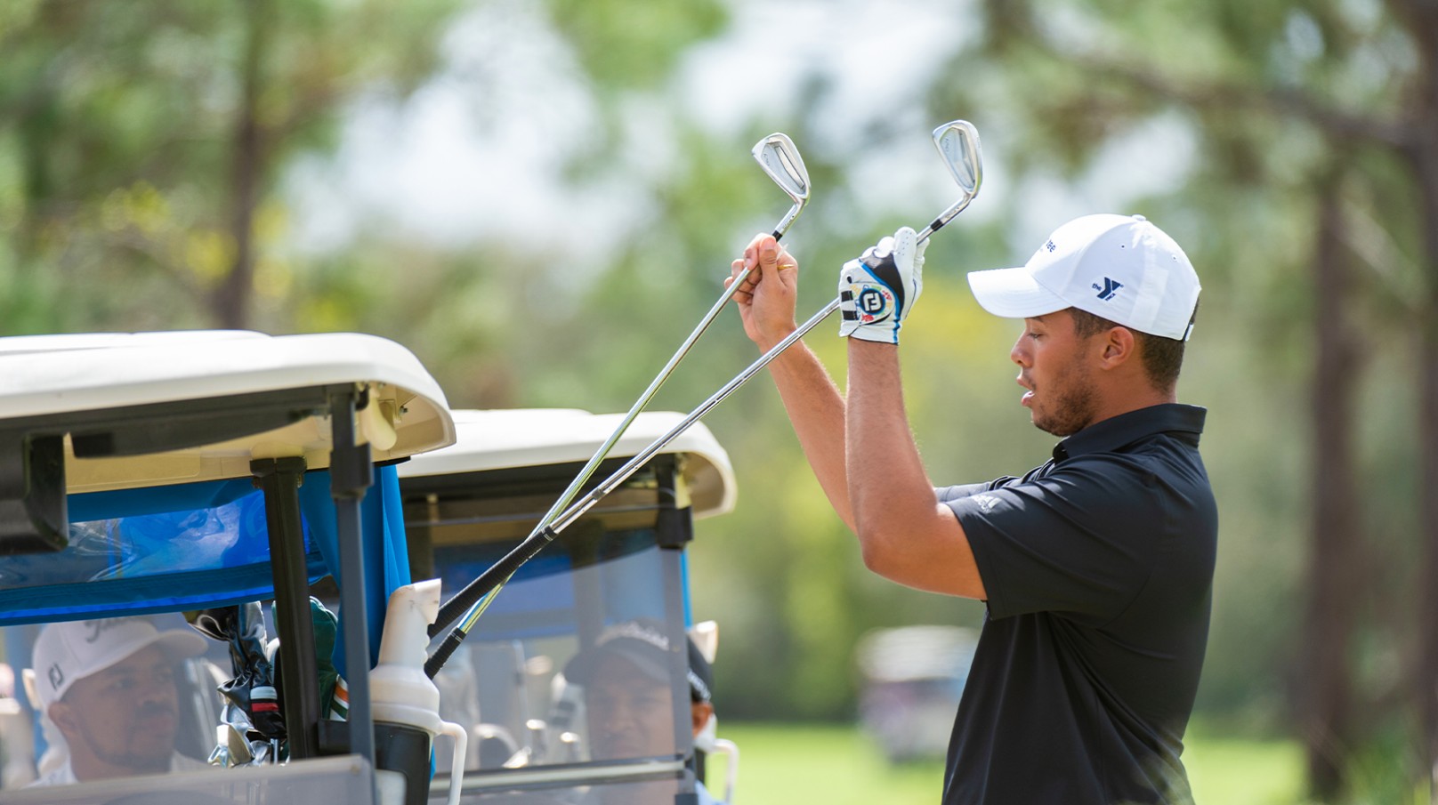 Cracks in the Game: The Impact of Equipment Regulations in Professional Golf