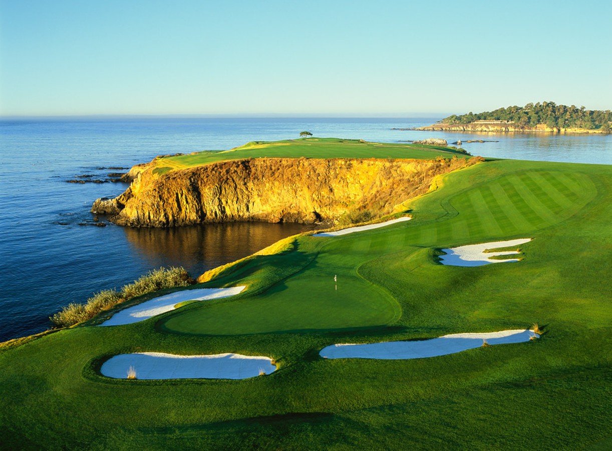 The Ultimate Dream 18: Risk-Reward Golf Holes from Bethpage to Pebble Beach